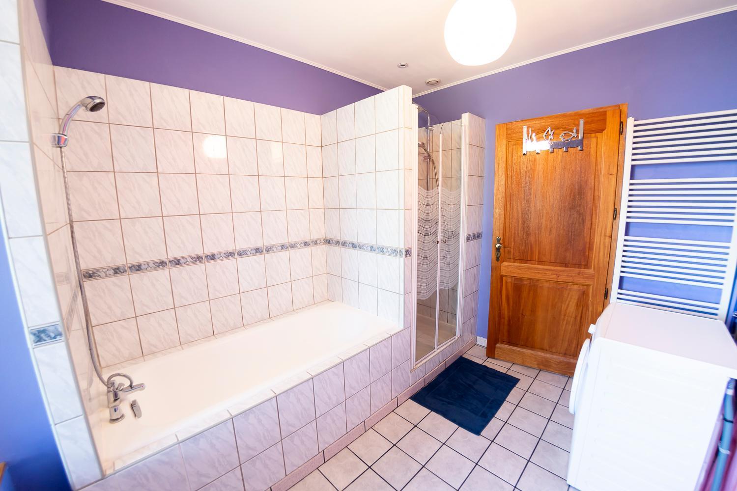 L'Enchantraine - Gite Tout Confort Et Tarif Tout Inclus - Appartement Spacieux Et Accueillant Sur Epinal Luaran gambar